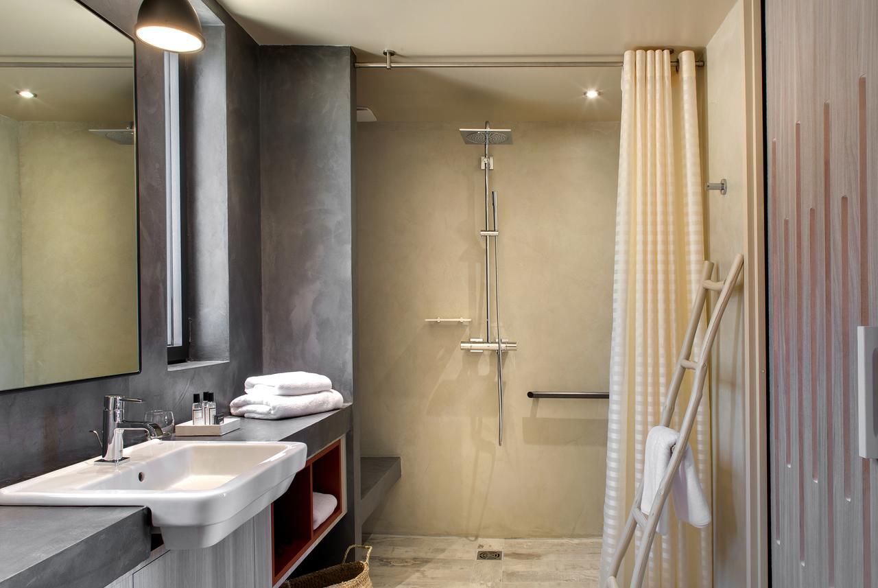 Maison D'Hotes Le Pre Gourmand - Adults Only Eyragues ภายนอก รูปภาพ